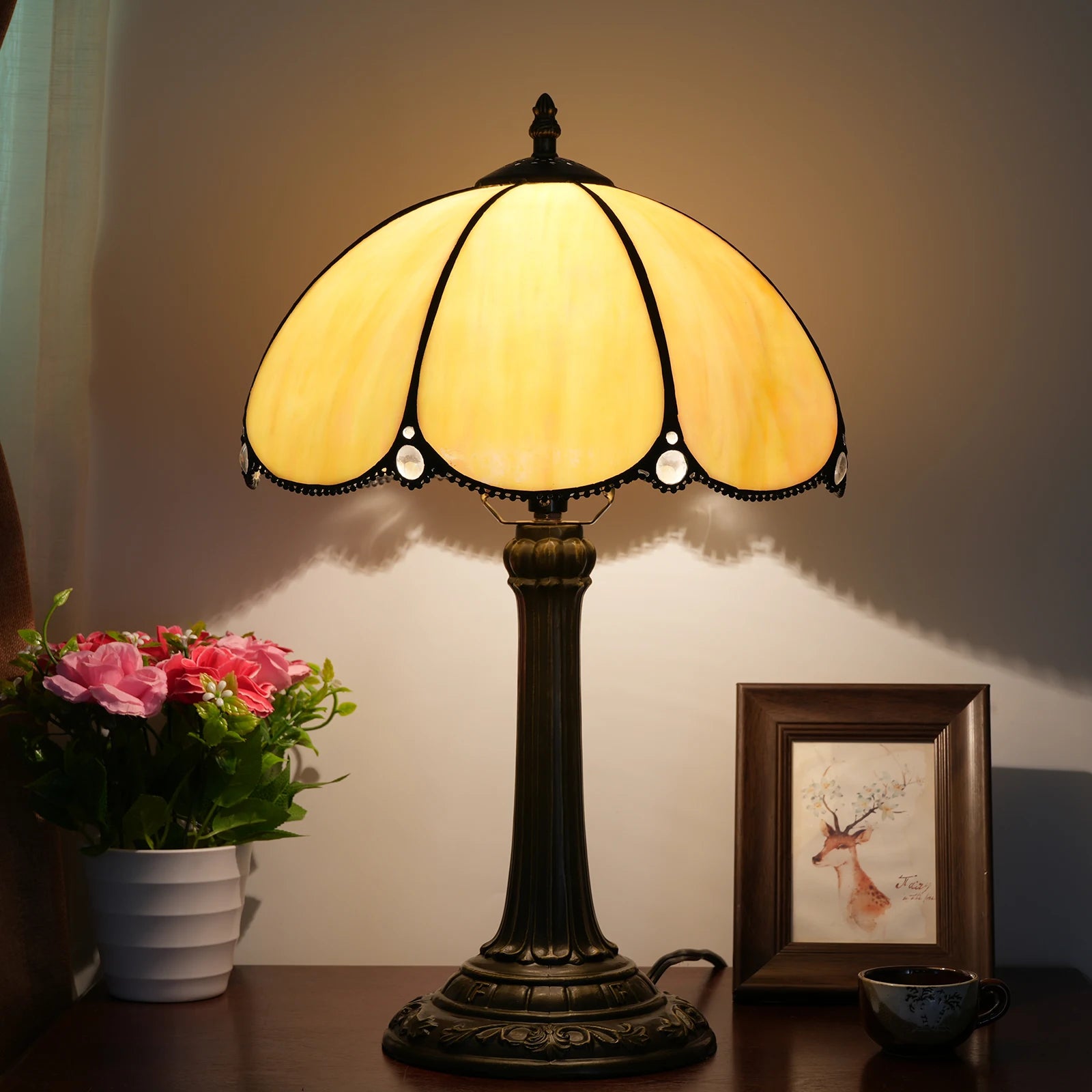 Peacock Stained Glass Table Lamp – Vintage Bedside Reading Lamp for Home Decor