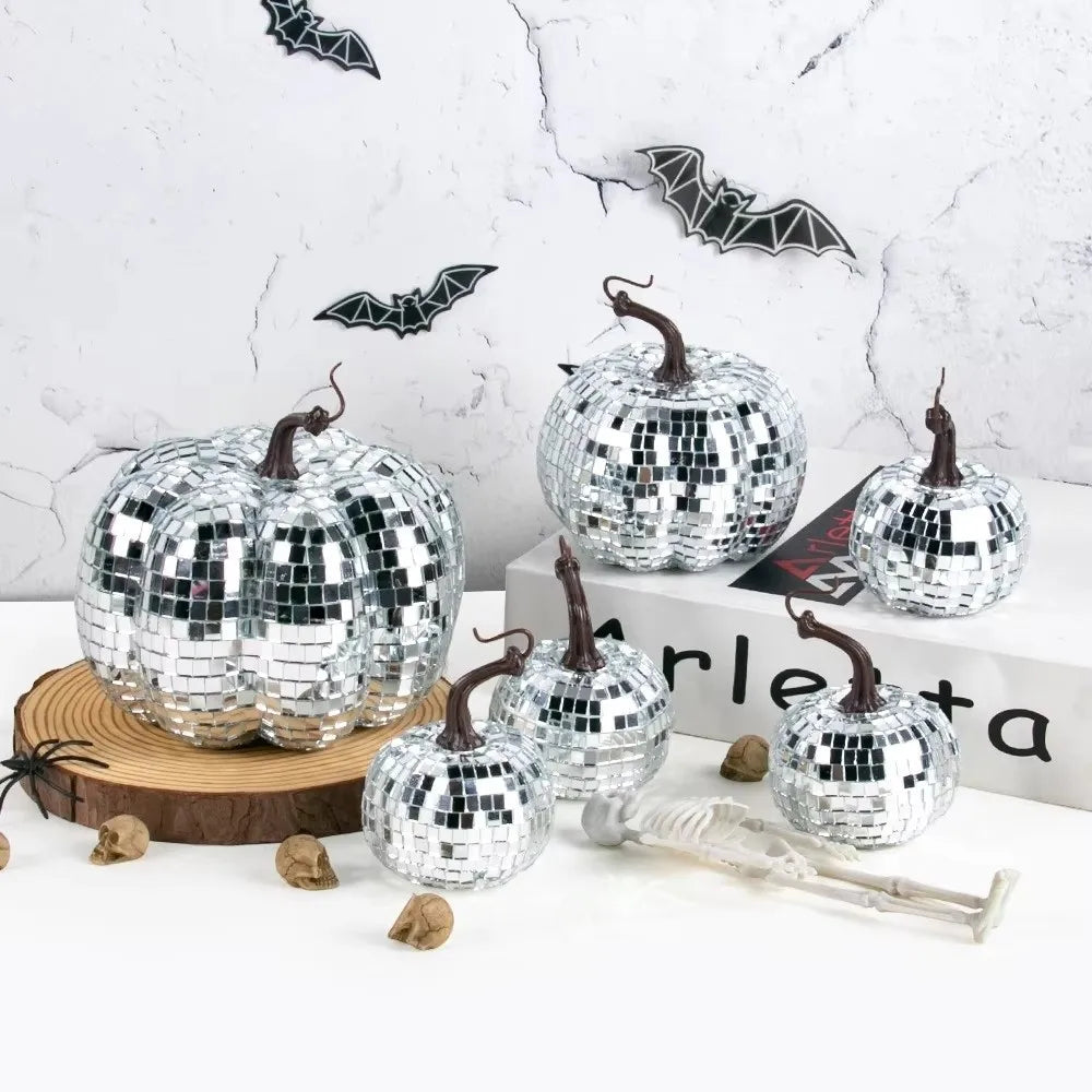 Dazzling Mirrored Finish